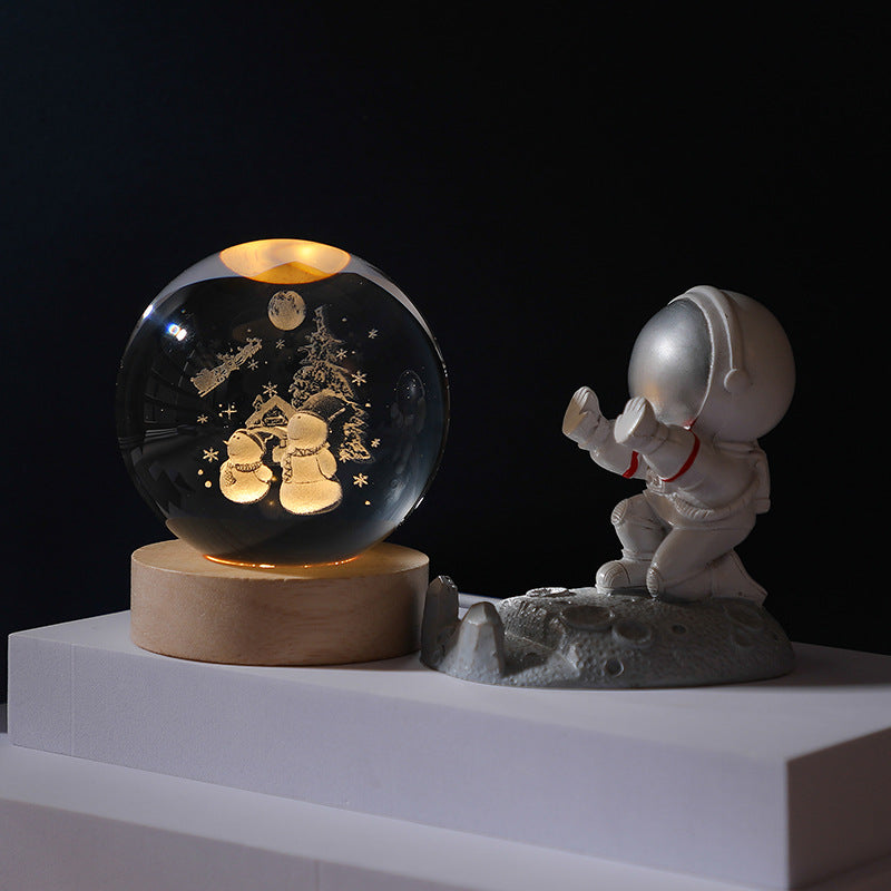 Crystal Ball Night Light, Creative Crystal Ball Ornament, Astronaut Crystal Ball, Desktop Decorations, Gifts for Her