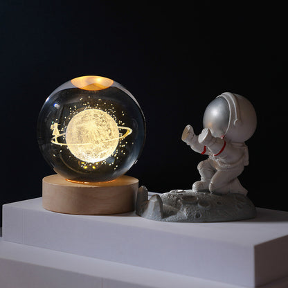 Crystal Ball Night Light, Creative Crystal Ball Ornament, Astronaut Crystal Ball, Desktop Decorations, Gifts for Her